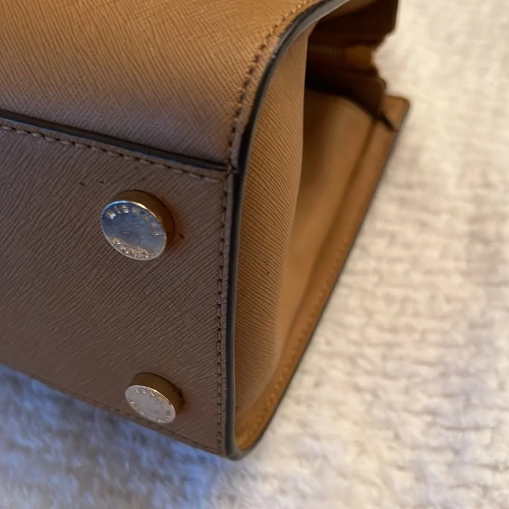 Michael Kors Selma Saffiano Leather Medium Satchel Crossbody Peanut